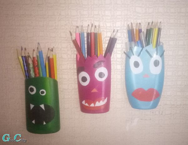 Карандашница на стену " Монстрик "